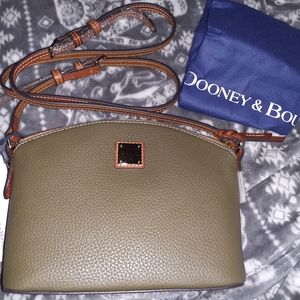 Dooney&Bourke Pebble Grain Suki Crossbody